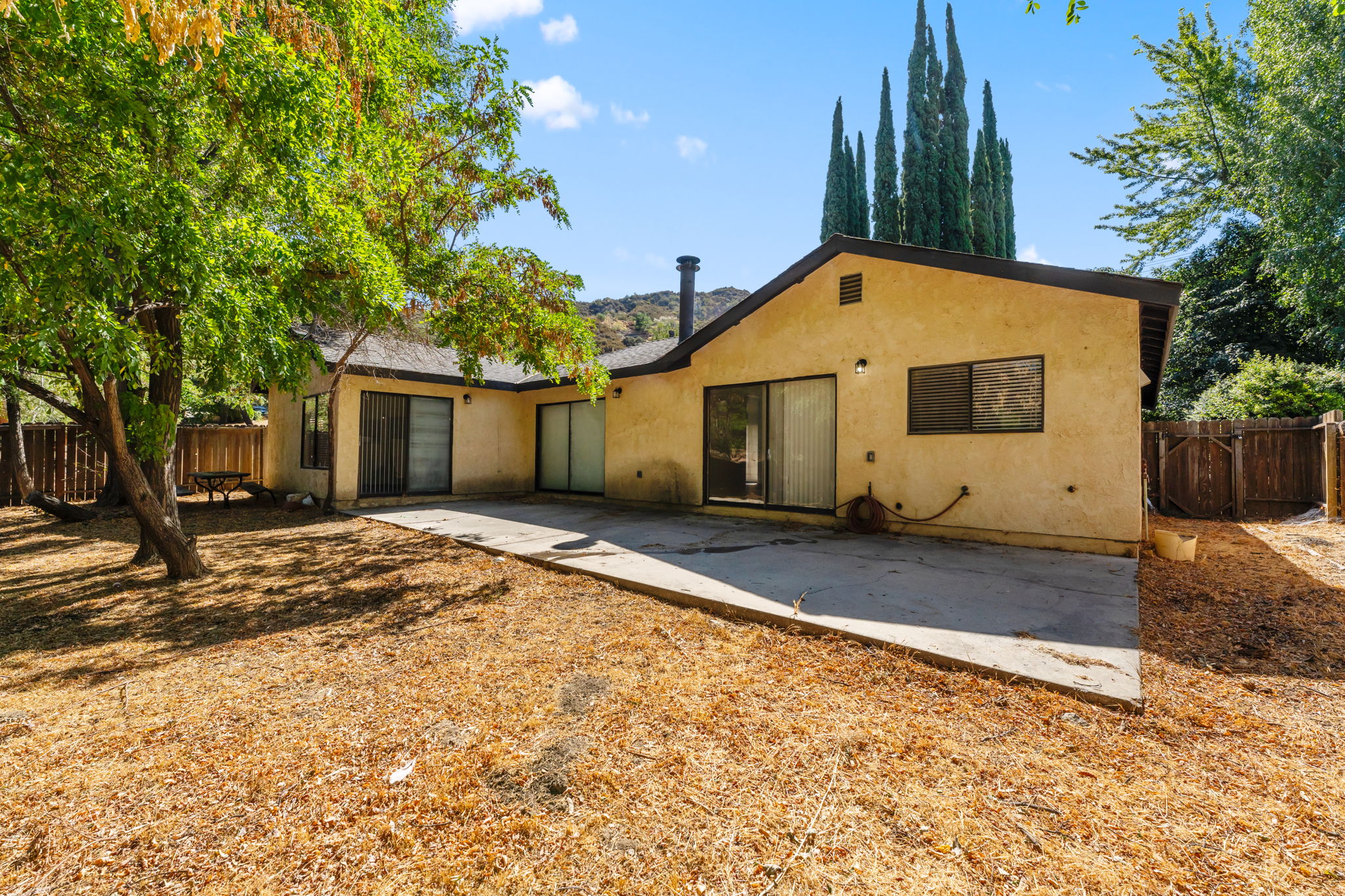 Lytle Creek, California, 92358, United States, 3 Bedrooms Bedrooms, ,2 BathroomsBathrooms,Residential,For Sale,1995534