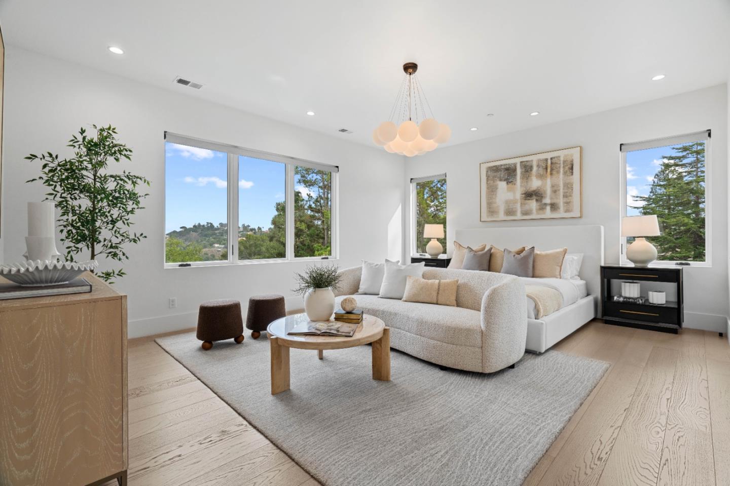 Hillsborough, California, 94010, United States, 5 Bedrooms Bedrooms, ,7 BathroomsBathrooms,Residential,For Sale,1995622