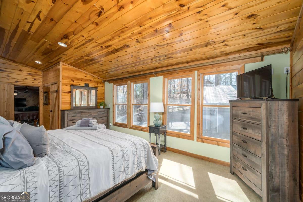 Ellijay, Georgia, 30540, United States, 4 Bedrooms Bedrooms, ,4 BathroomsBathrooms,Residential,For Sale,1859084
