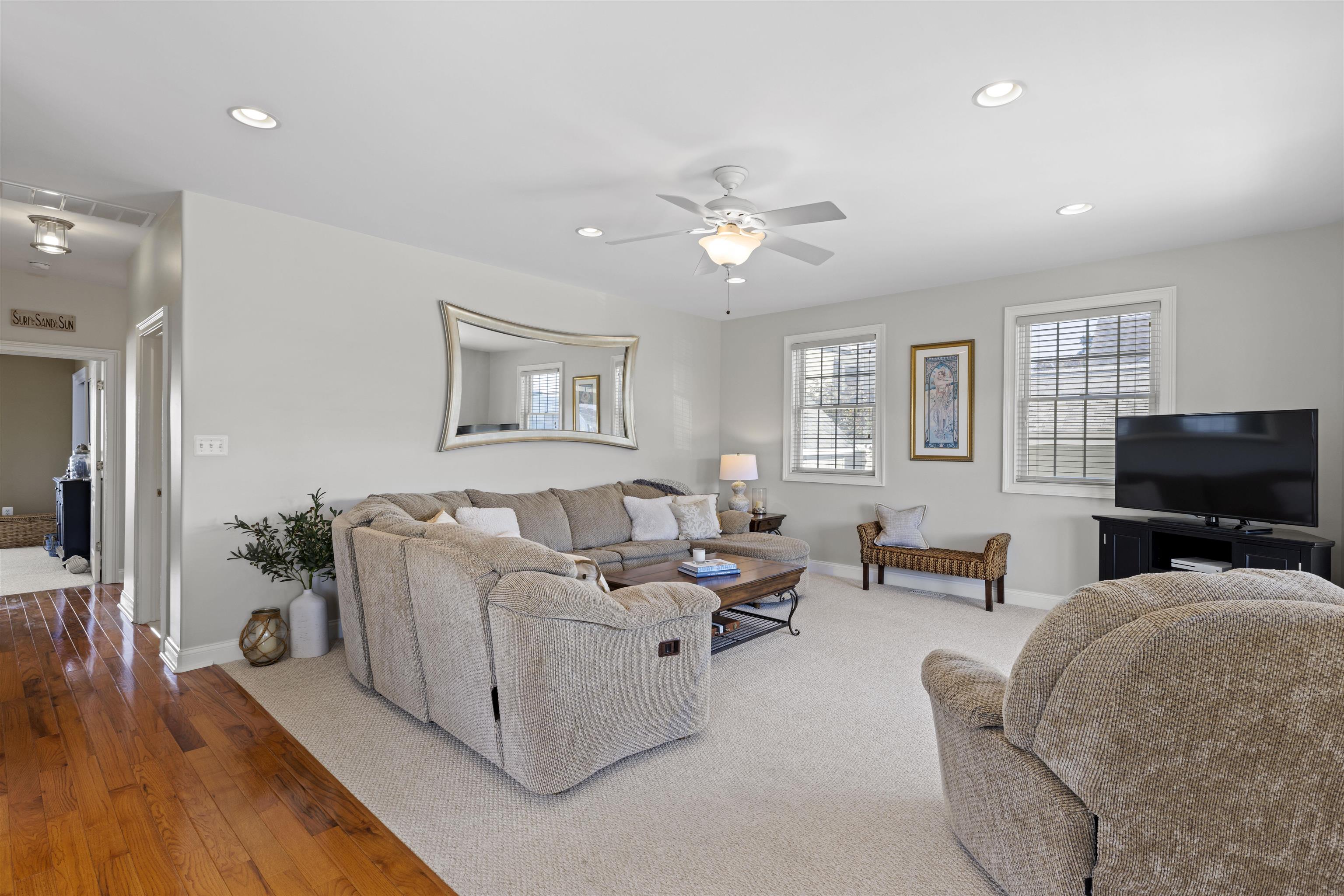 North Wildwood, New Jersey, 08260, United States, 6 Bedrooms Bedrooms, ,4 BathroomsBathrooms,Residential,For Sale,1981521