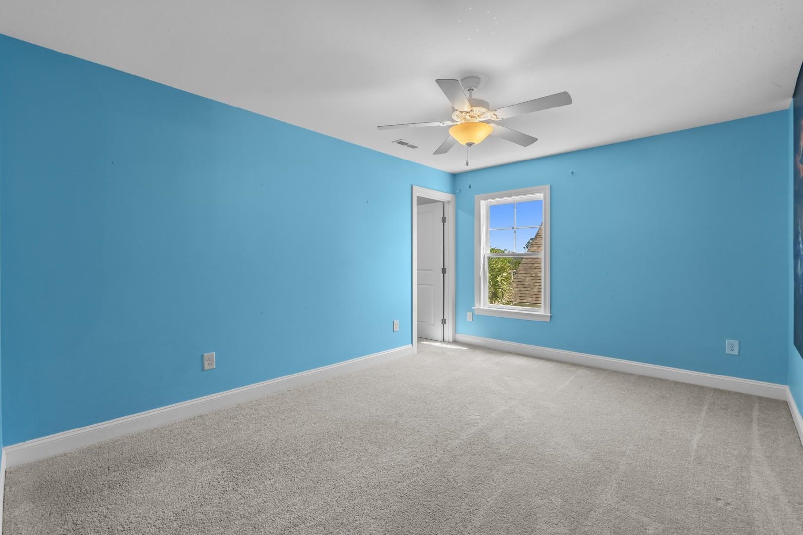 Myrtle Beach, South Carolina, 29579, United States, 5 Bedrooms Bedrooms, ,3 BathroomsBathrooms,Residential,For Sale,2035724