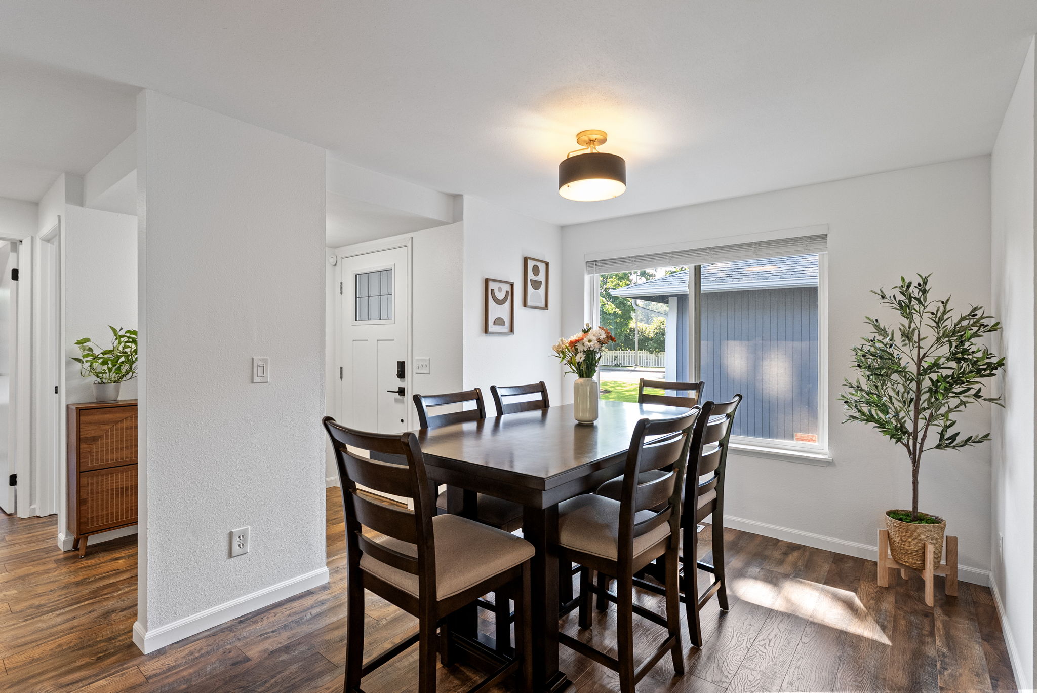  8905 Onyx Dr, Lakewood Wa - 物件實景