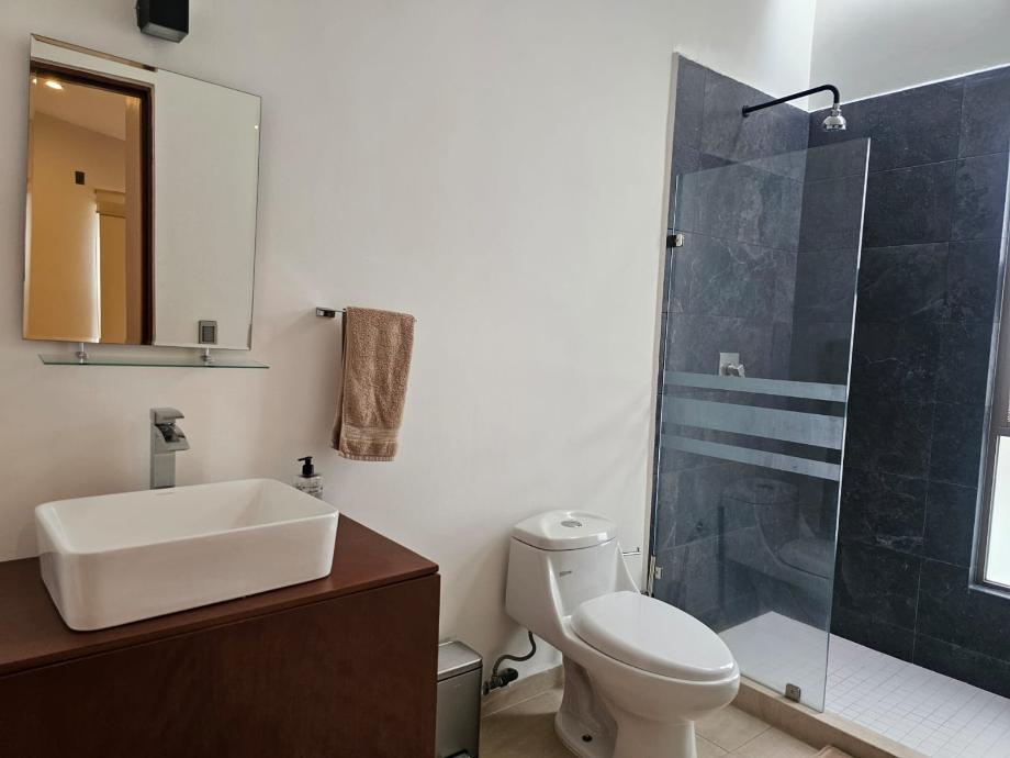 Atlatlahucan, Morelos, 62847, Mexico, 4 Bedrooms Bedrooms, ,4 BathroomsBathrooms,Residential,For Sale,1918557