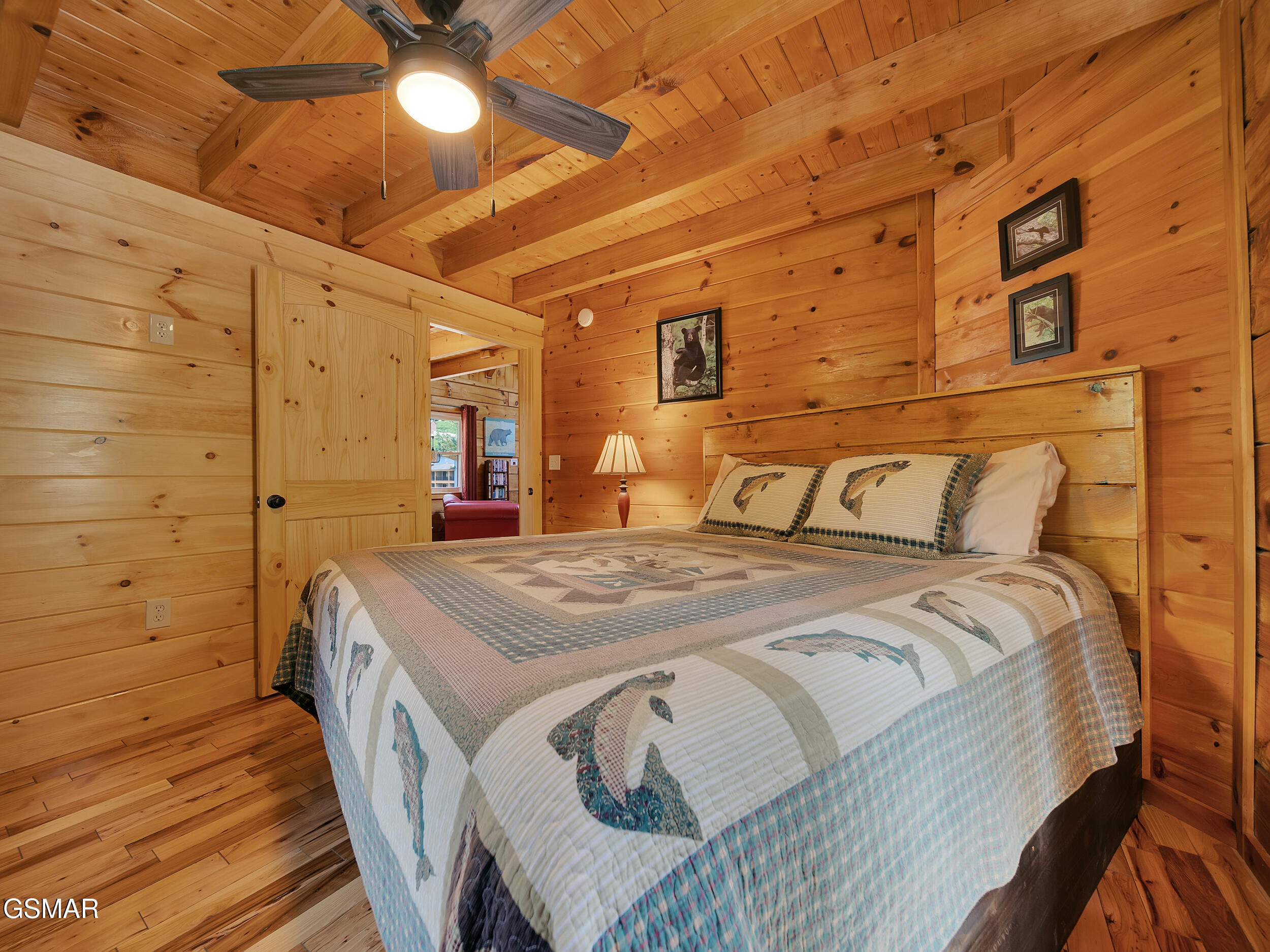 Gatlinburg, Tennessee, 37738, United States, 2 Bedrooms Bedrooms, ,2 BathroomsBathrooms,Residential,For Sale,1982435