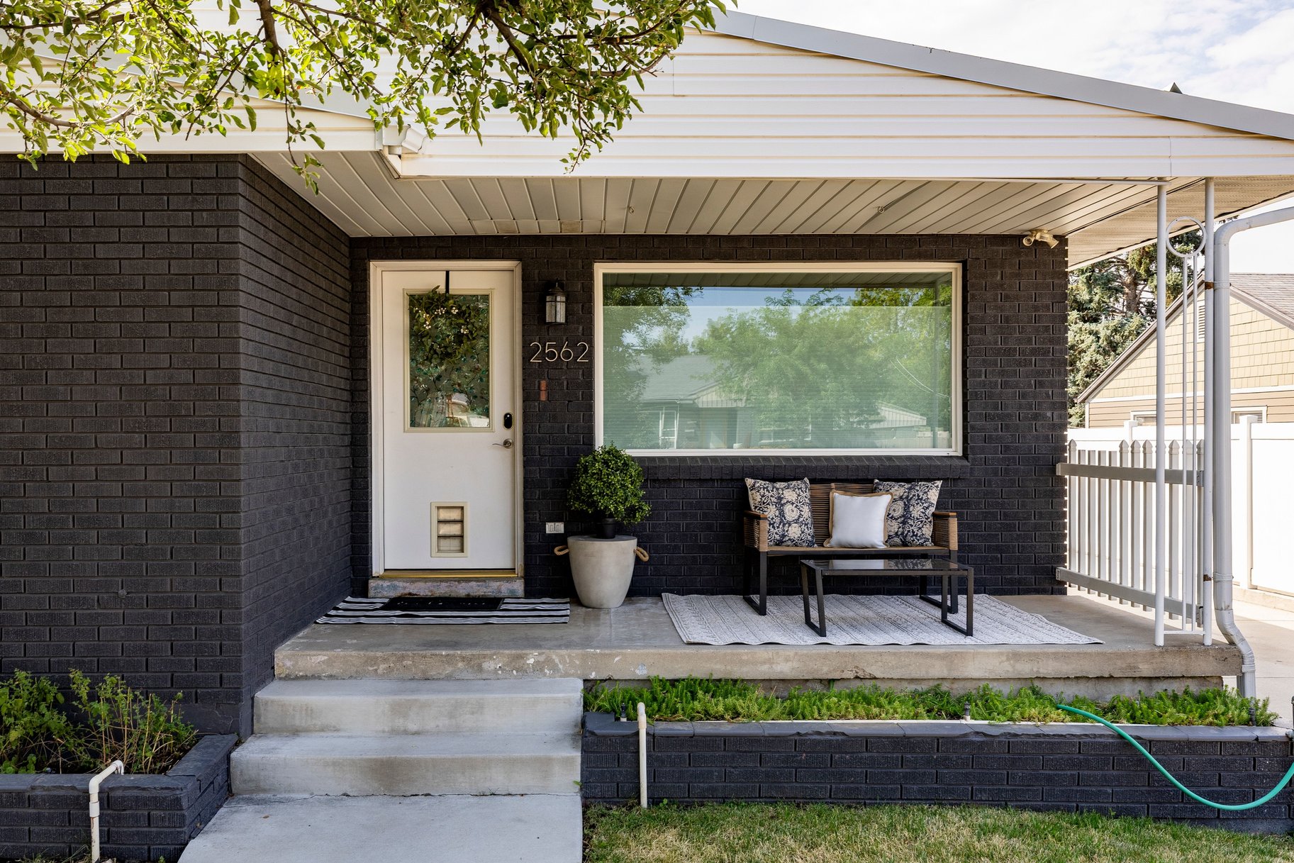  Updated Millcreek Home with Space to Make It Your Own - 物件實景