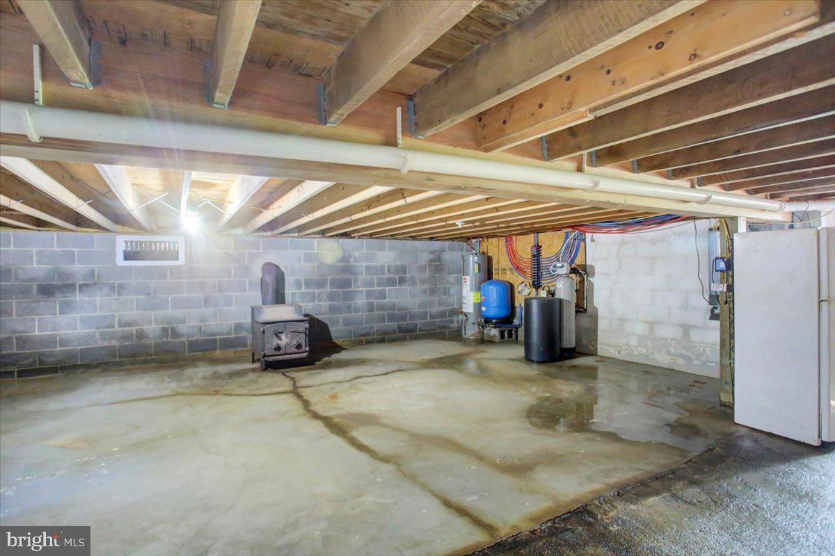 Orrstown, Pennsylvania, 17244, United States, 4 Bedrooms Bedrooms, ,2 BathroomsBathrooms,Residential,For Sale,1906124