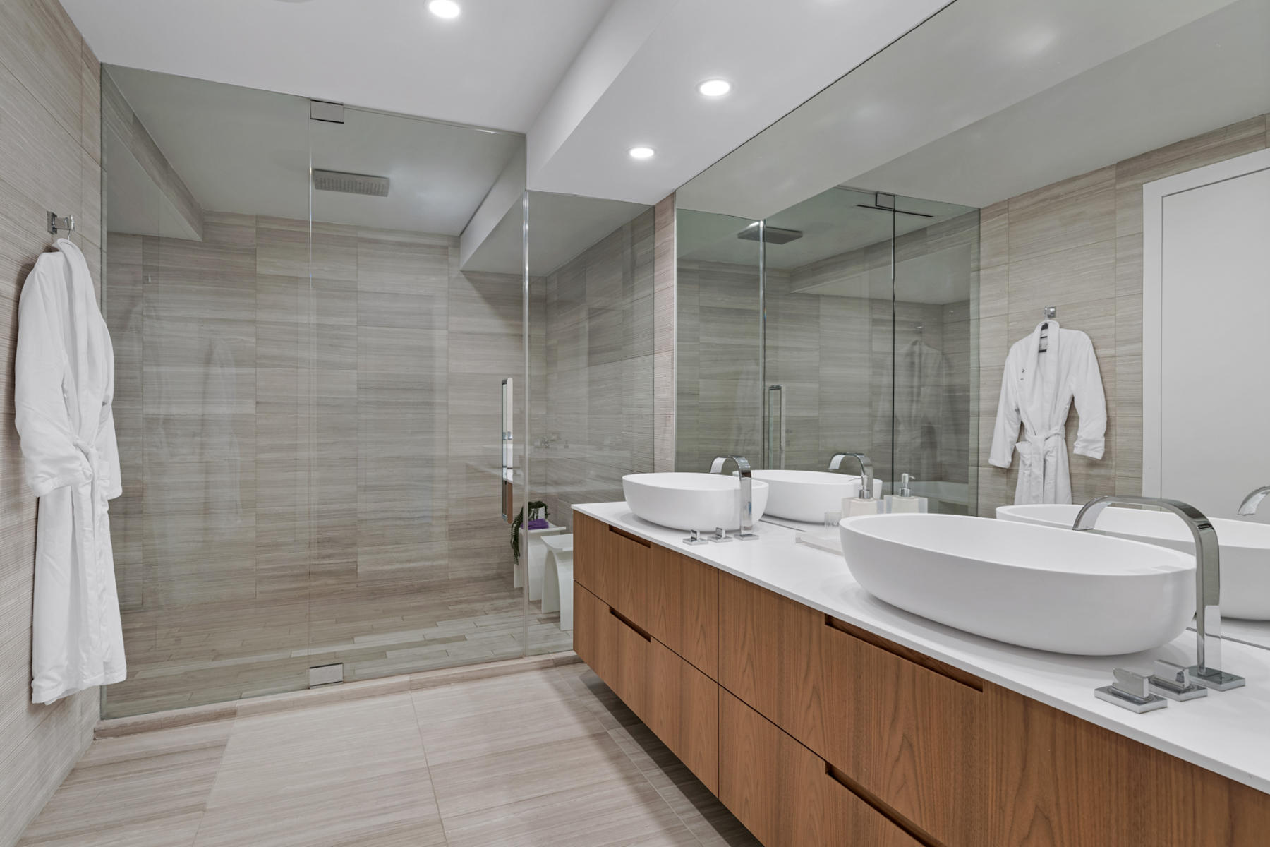  4701 N Meridian Ave, Miami Beach, FL, 33140 - 物件實景