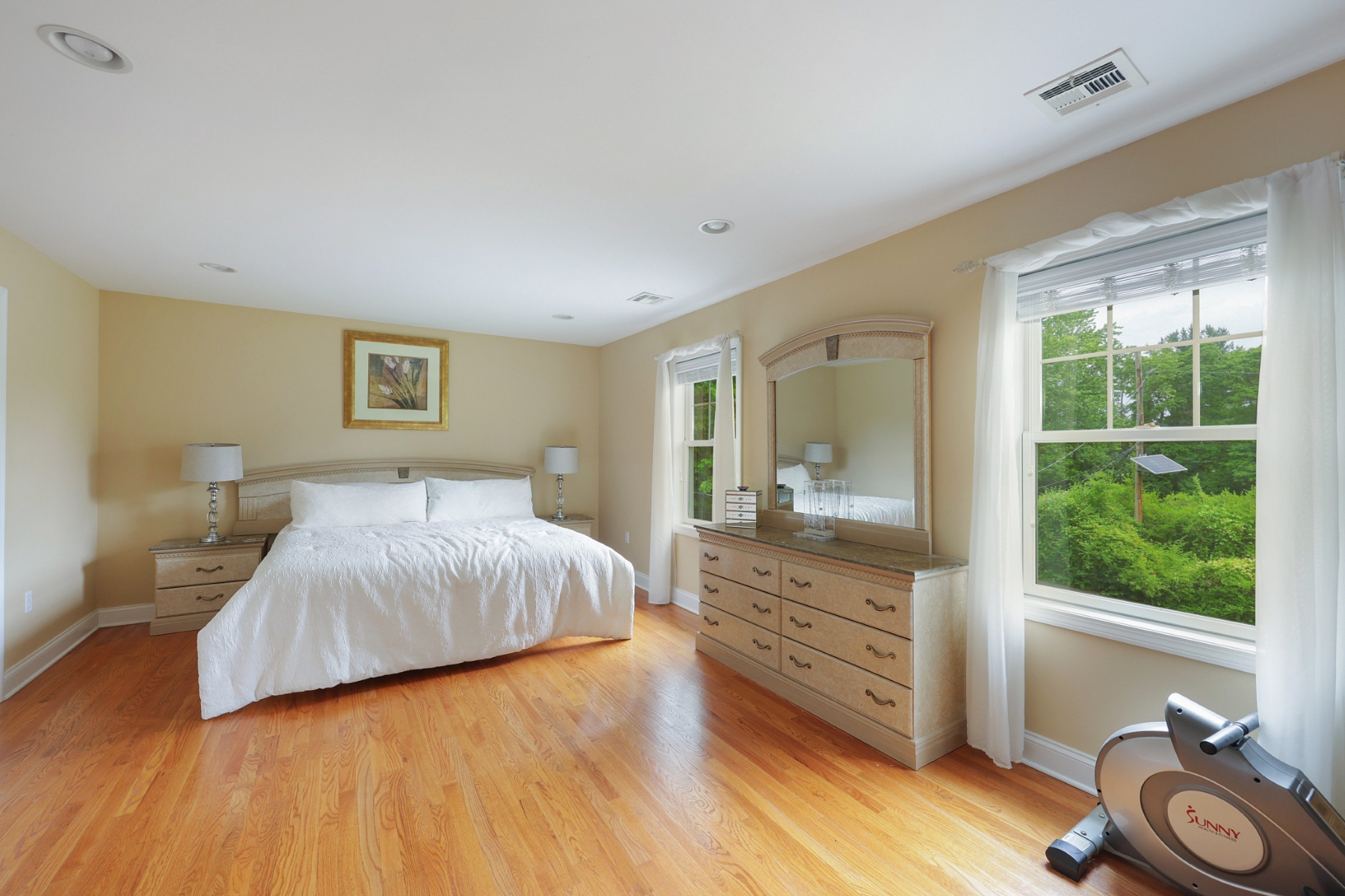  Beautifully Maintained Colonial Situated on a Quiet Cul-de-Sac - 物件實景