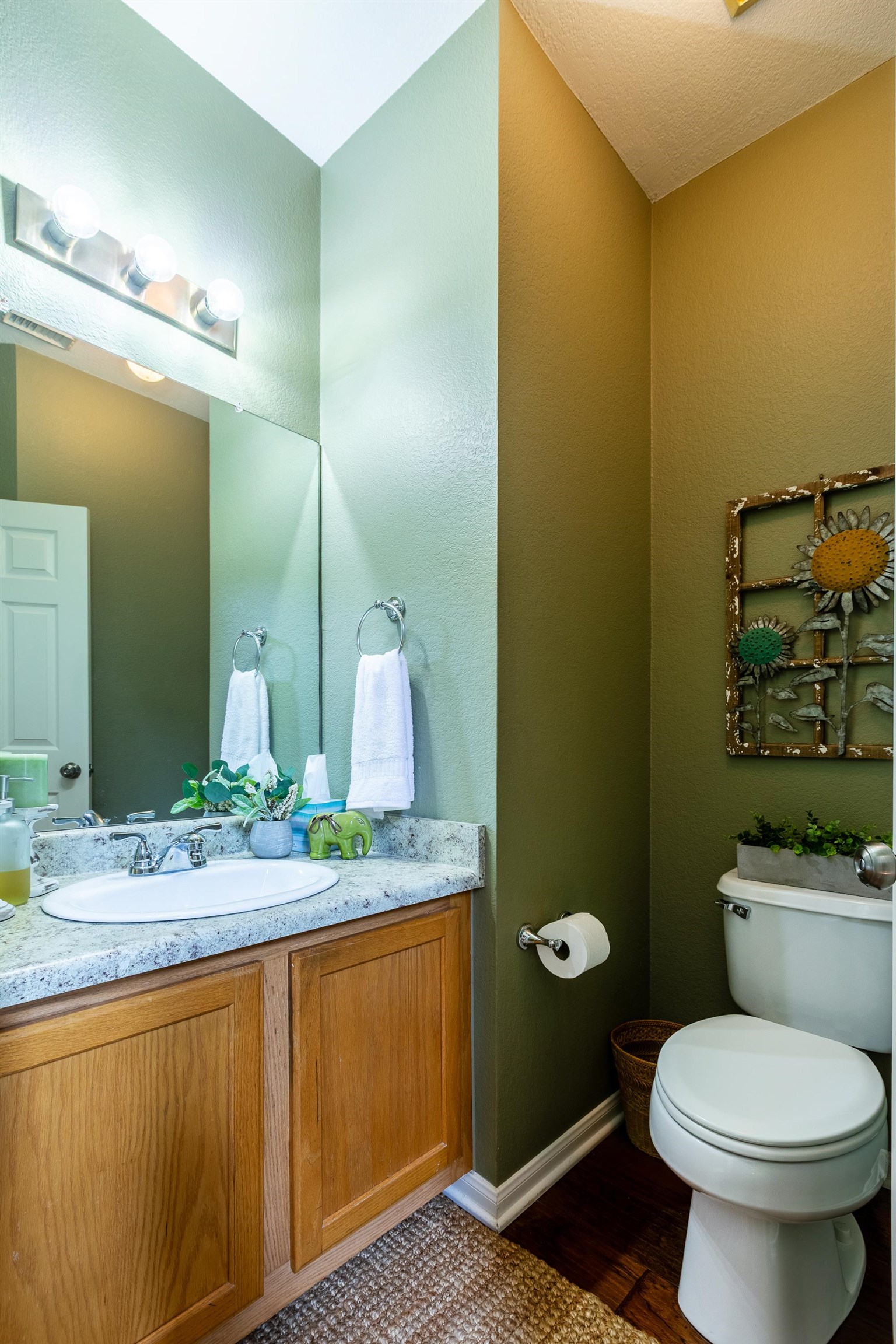Dripping Springs, Texas, 78620, United States, 3 Bedrooms Bedrooms, ,3 BathroomsBathrooms,Residential,For Sale,1838003