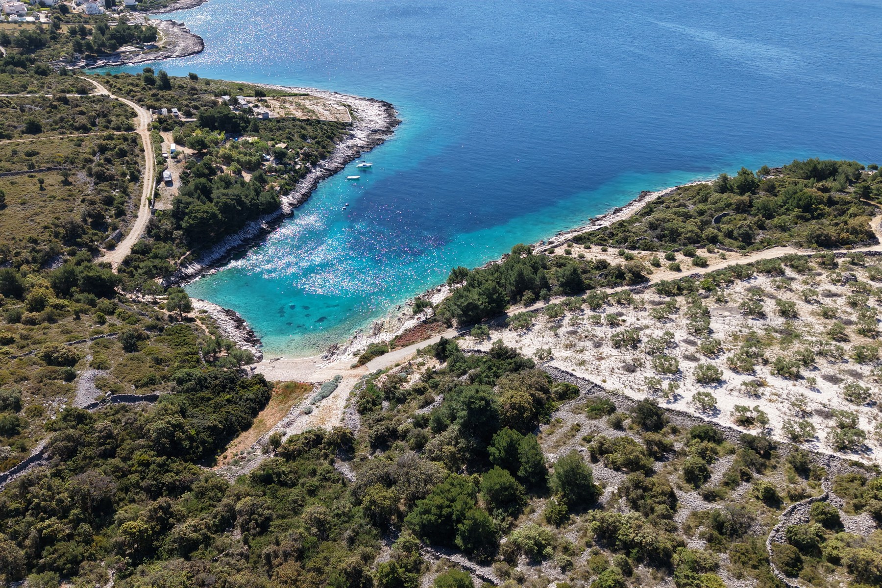  Exceptional seafront plot with permit near Rogoznica - 物件實景