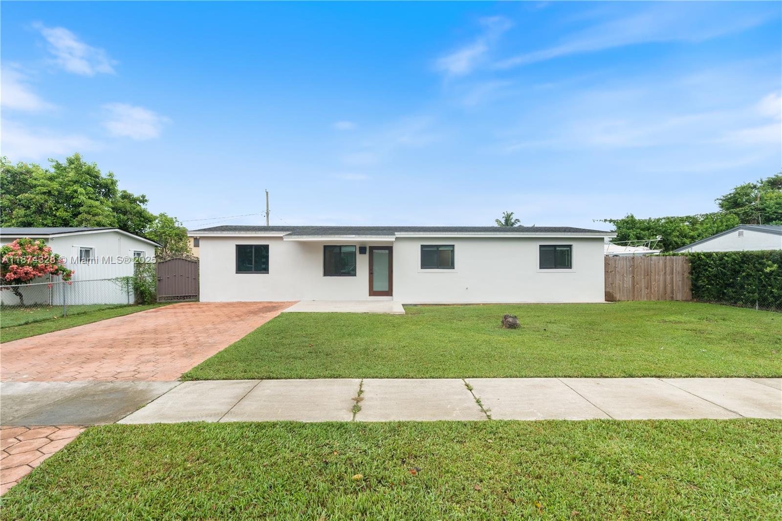 Miami, Florida, 33176, United States, 3 Bedrooms Bedrooms, ,1 BathroomBathrooms,Residential,For Sale,1941991