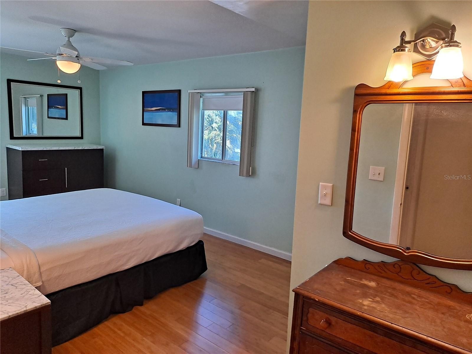 ST PETERSBURG, Florida, 33709, United States, 5 Bedrooms Bedrooms, ,5 BathroomsBathrooms,Residential,For Sale,1996454