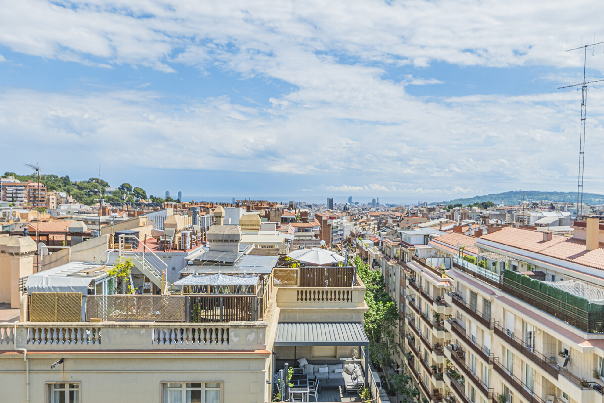  Exclusive penthouse with 2 terraces and panoramic views of Barcelona - 物件實景