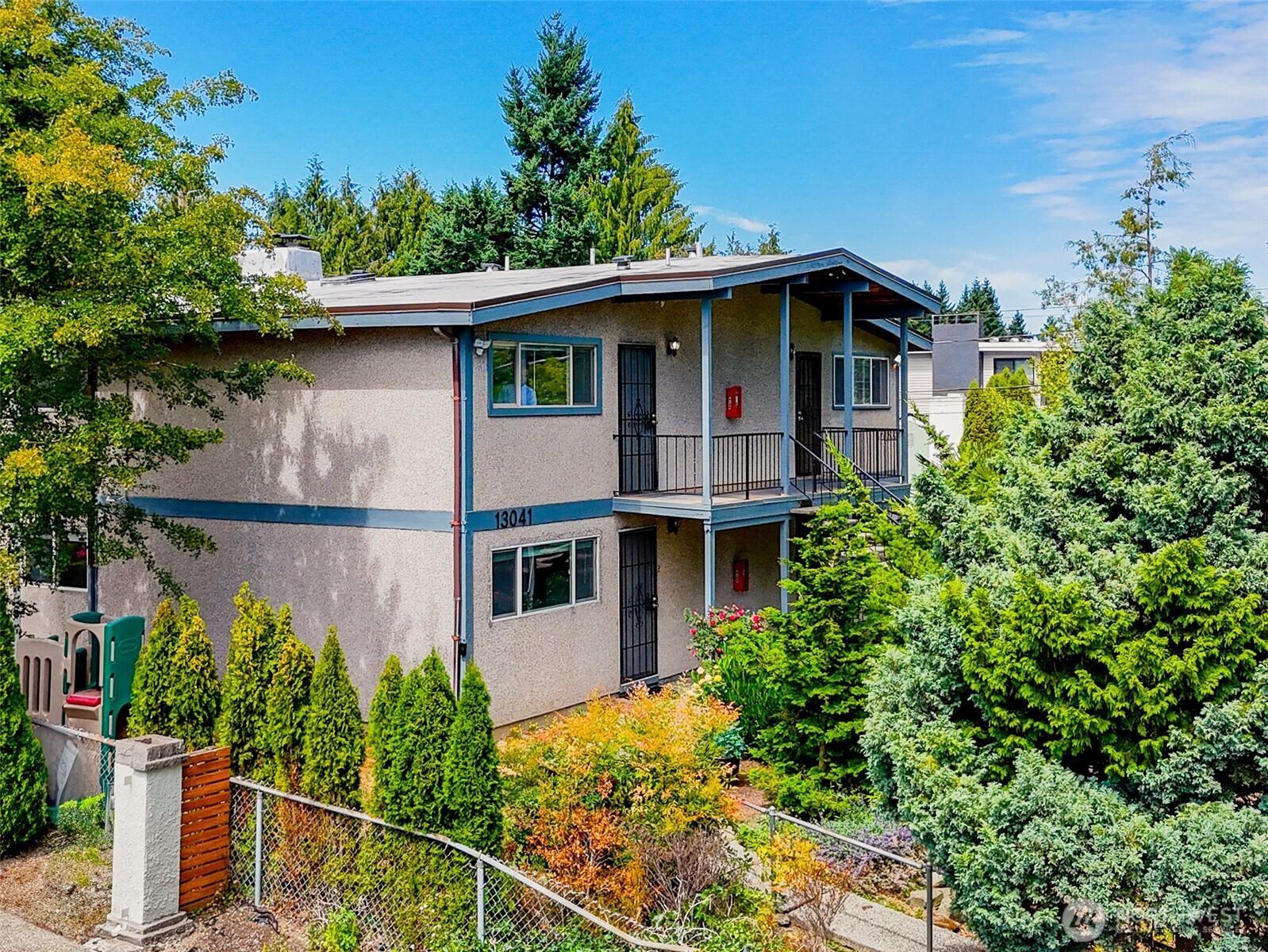 BURIEN, Washington, 98146, United States, 7 Bedrooms Bedrooms, ,4 BathroomsBathrooms,Residential,For Sale,1913581