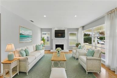 Redondo Beach, California, 90277, United States, 3 Bedrooms Bedrooms, ,2 BathroomsBathrooms,Residential,For Sale,1798298