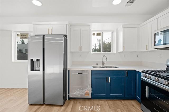 Los Angeles, California, 90011, United States, ,Residential,For Sale,1987008