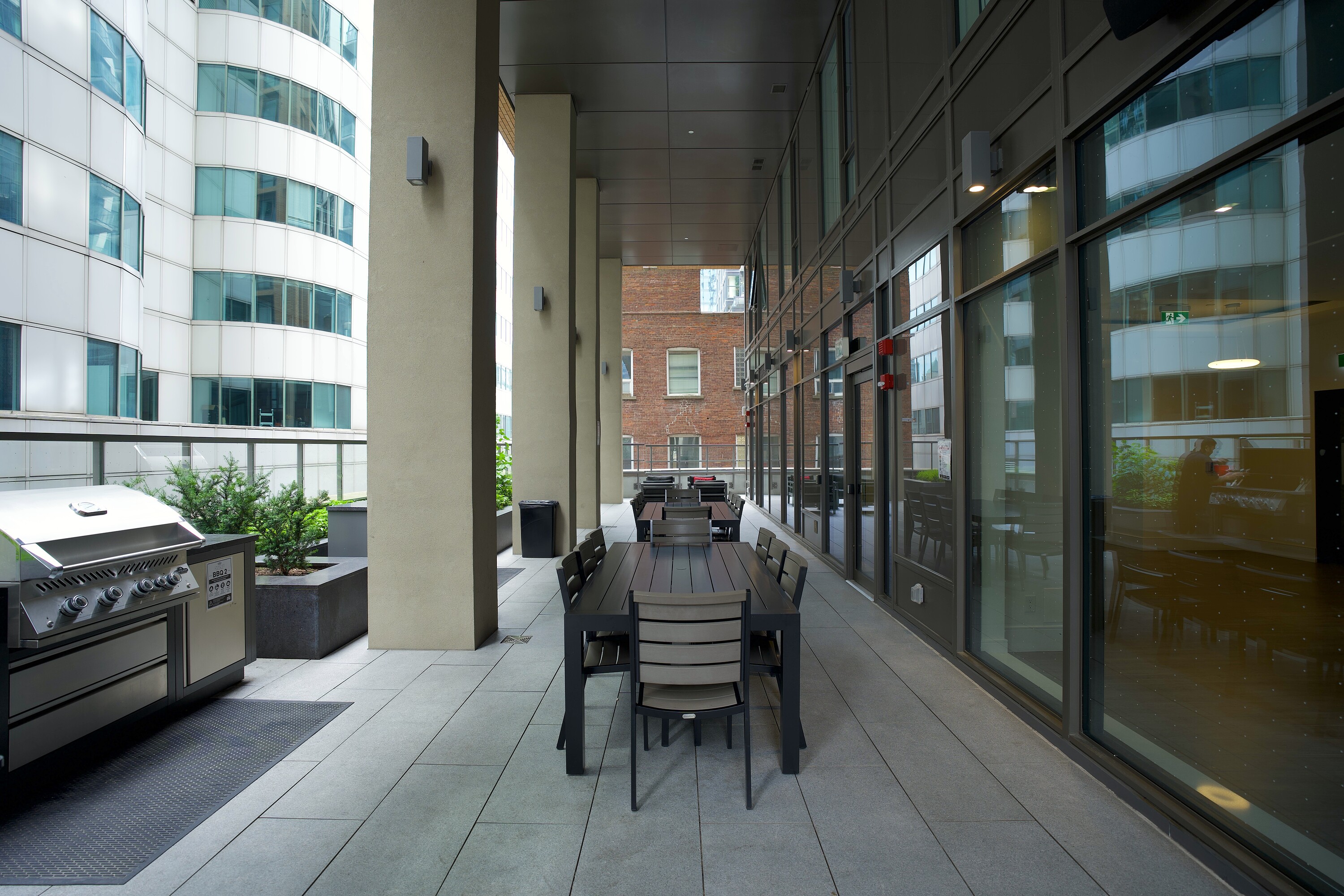  Theatre District Residence - 物件實景