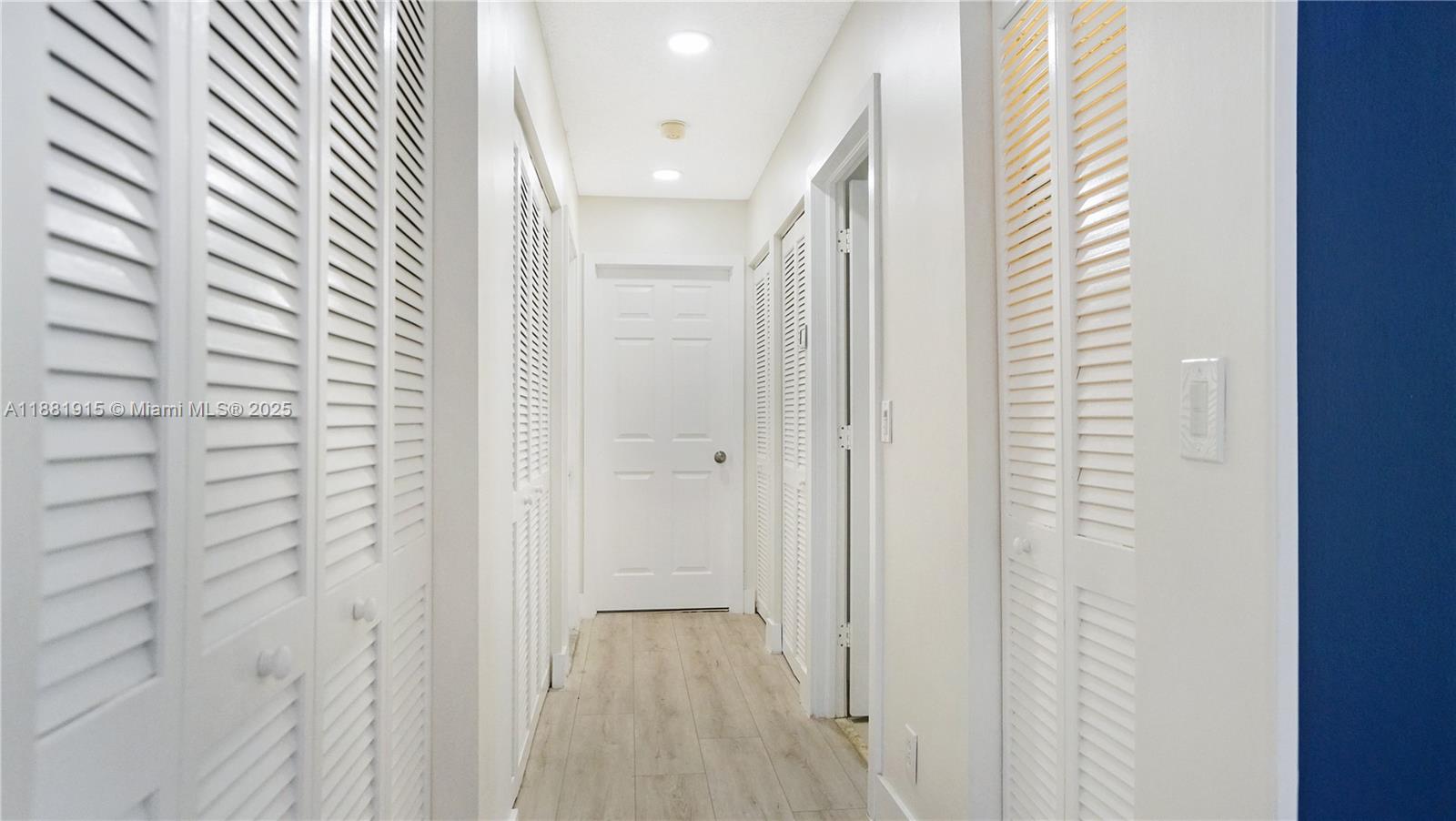 Plantation, Florida, 33322, United States, 3 Bedrooms Bedrooms, ,2 BathroomsBathrooms,Residential,For Sale,1947499