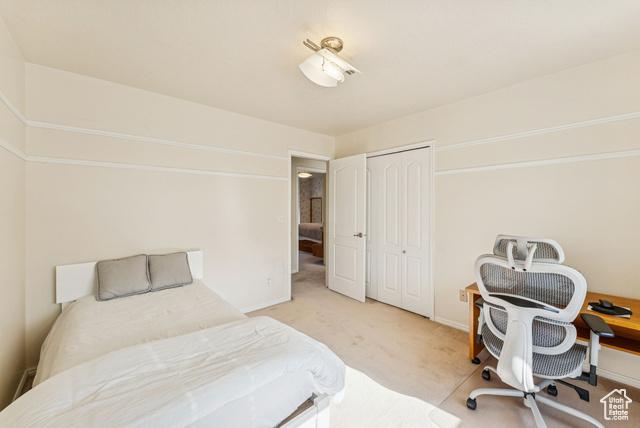 Layton, Utah, 84040, United States, 5 Bedrooms Bedrooms, ,4 BathroomsBathrooms,Residential,For Sale,1992771