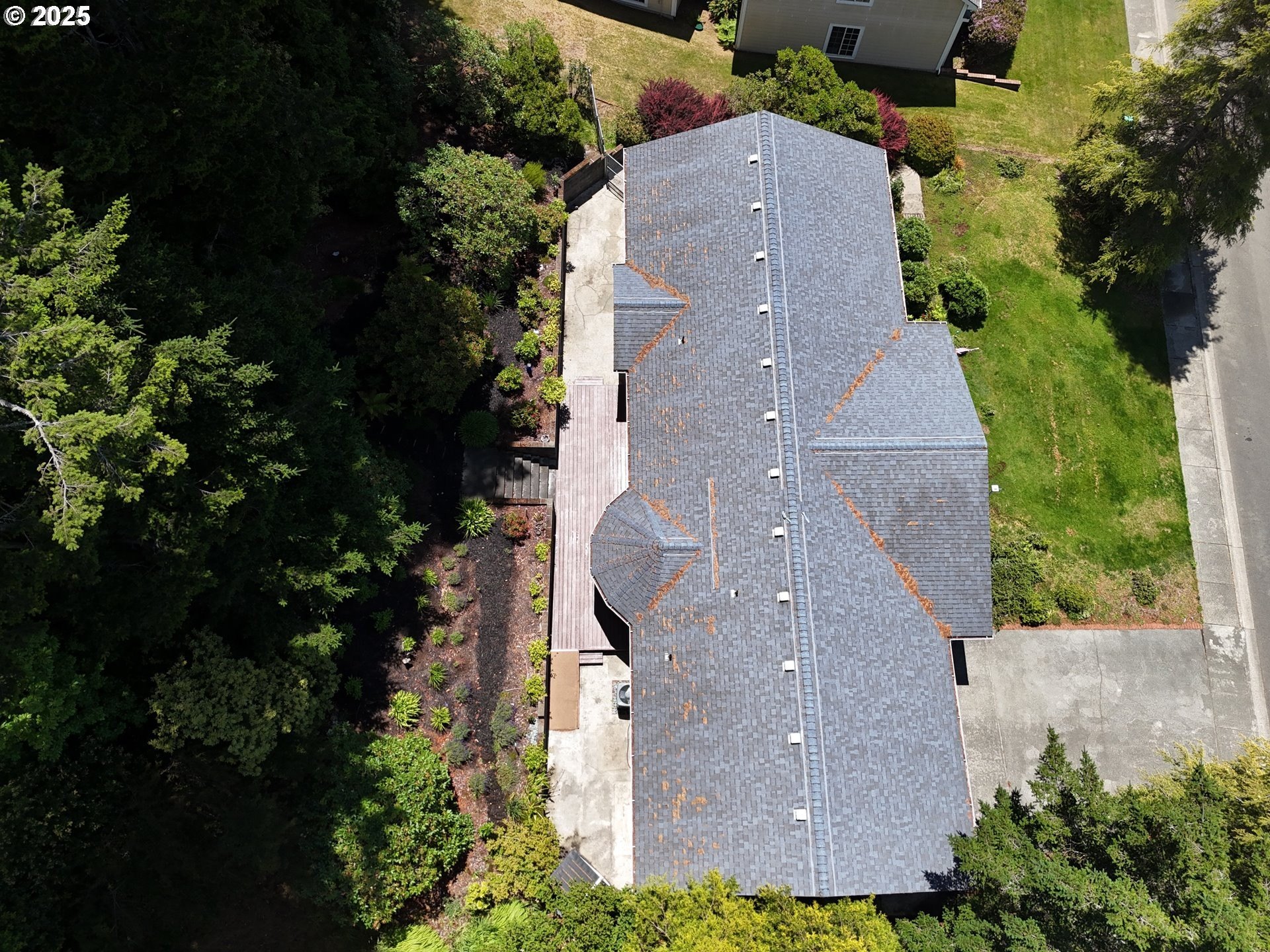 Brookings, Oregon, 97415, United States, 3 Bedrooms Bedrooms, ,2 BathroomsBathrooms,Residential,For Sale,1981548