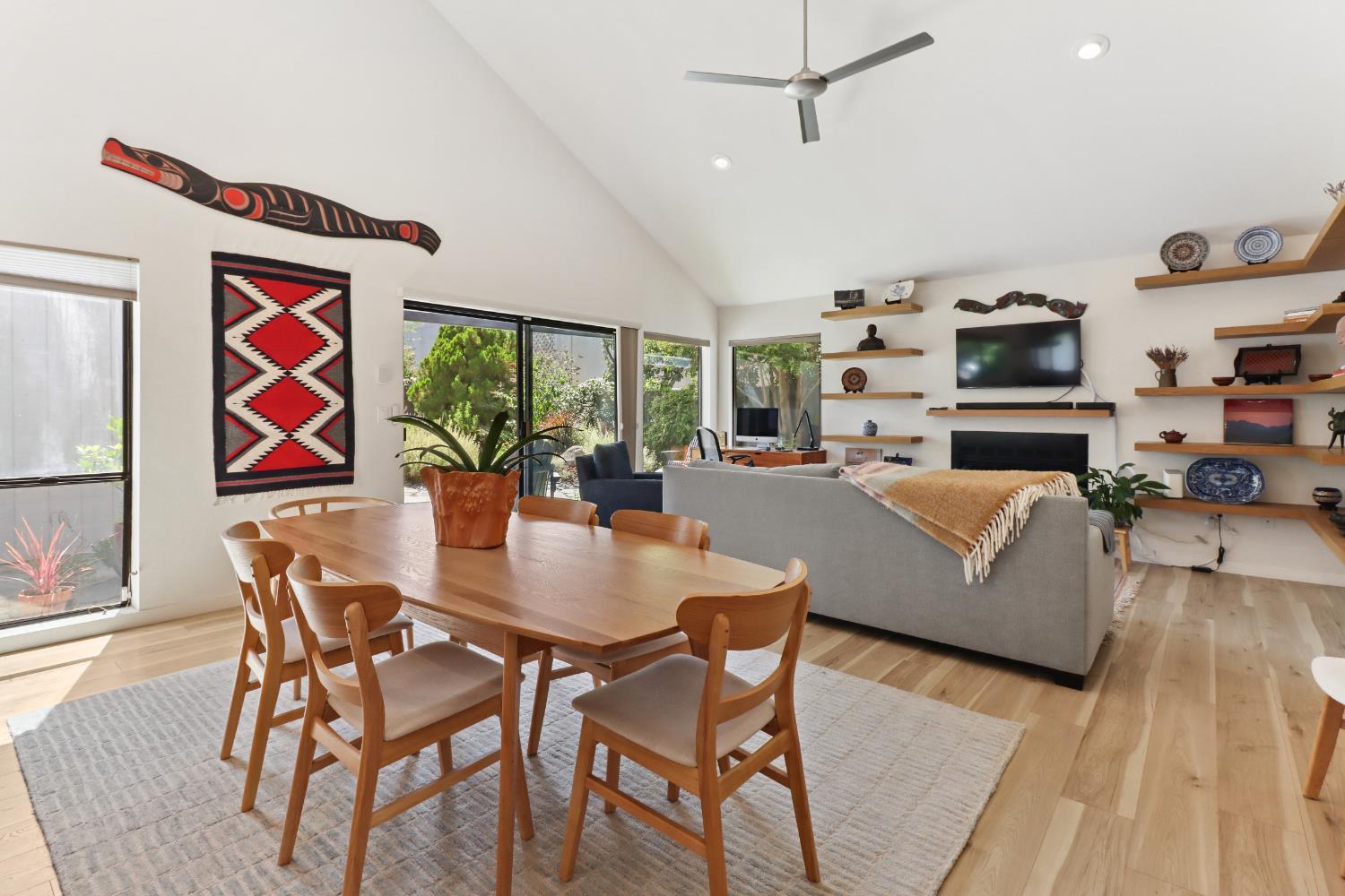 Davis, California, 95616, United States, 3 Bedrooms Bedrooms, ,2 BathroomsBathrooms,Residential,For Sale,1901059