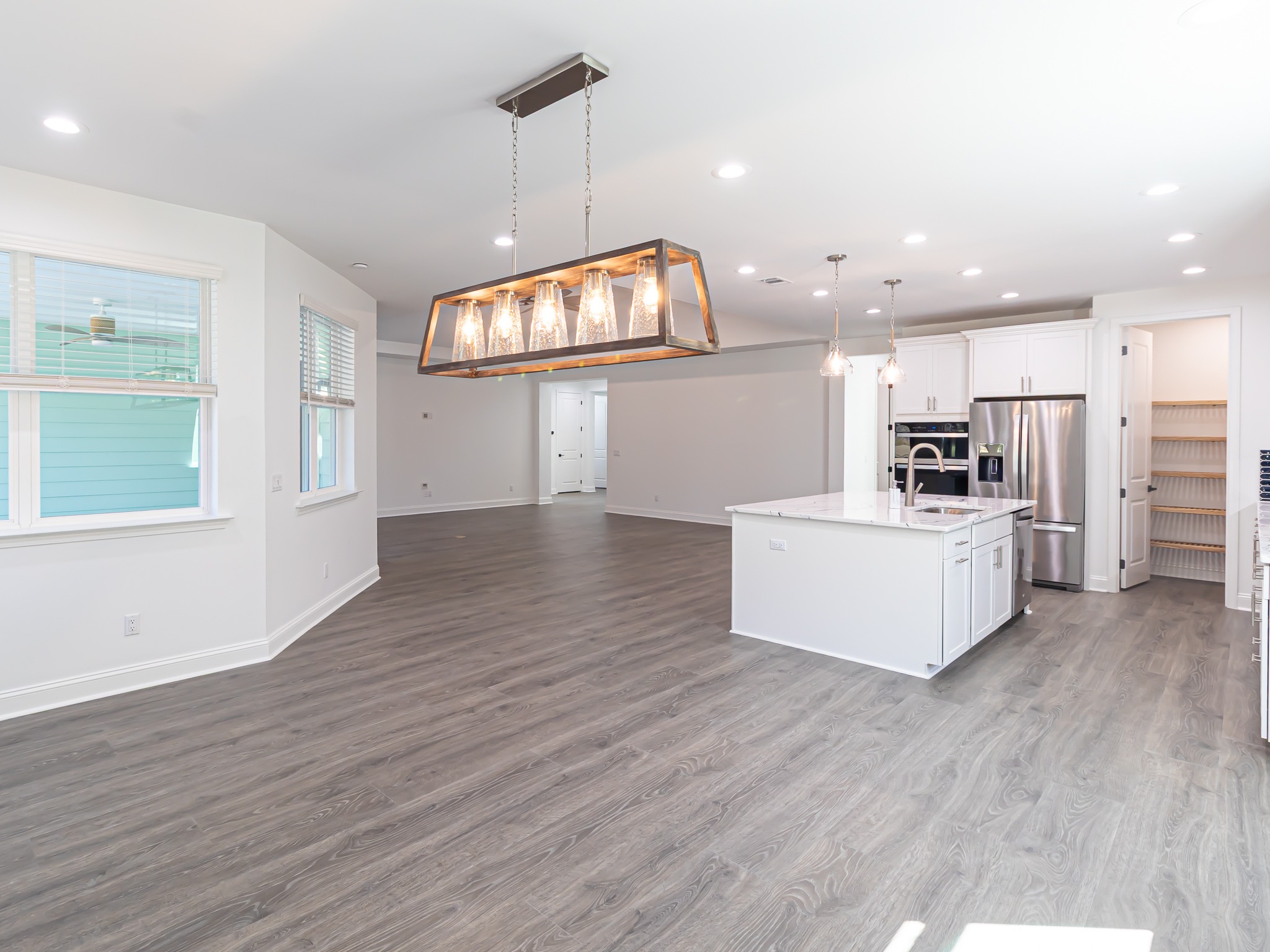 Hardeeville, South Carolina, 29927, United States, 3 Bedrooms Bedrooms, ,4 BathroomsBathrooms,Residential,For Sale,1992375