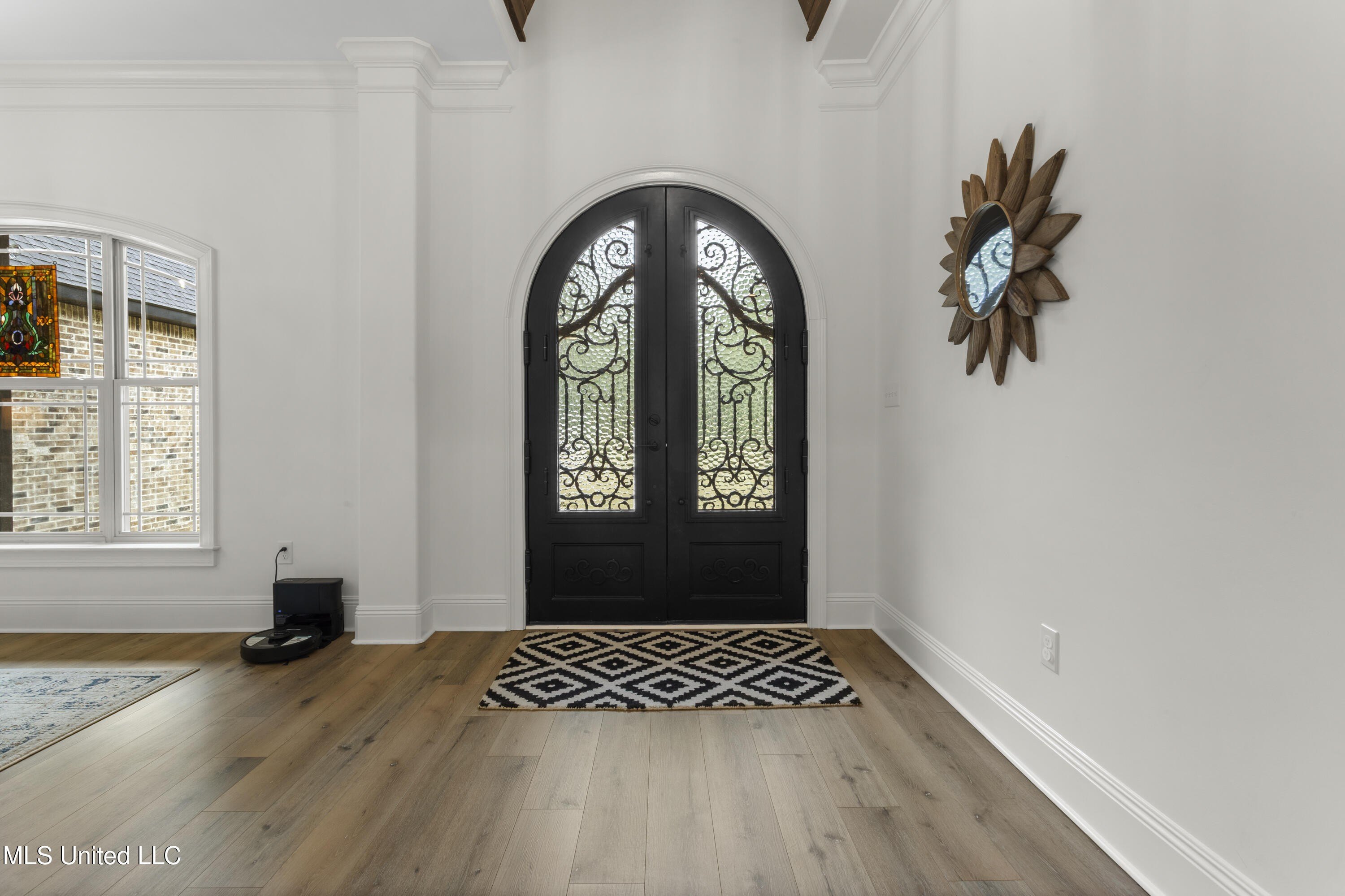 Gulfport, Mississippi, 39503, United States, 5 Bedrooms Bedrooms, ,5 BathroomsBathrooms,Residential,For Sale,1974357