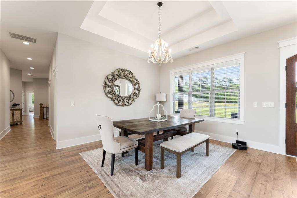 Murrayville, Georgia, 30564, United States, 4 Bedrooms Bedrooms, ,5 BathroomsBathrooms,Residential,For Sale,2039940