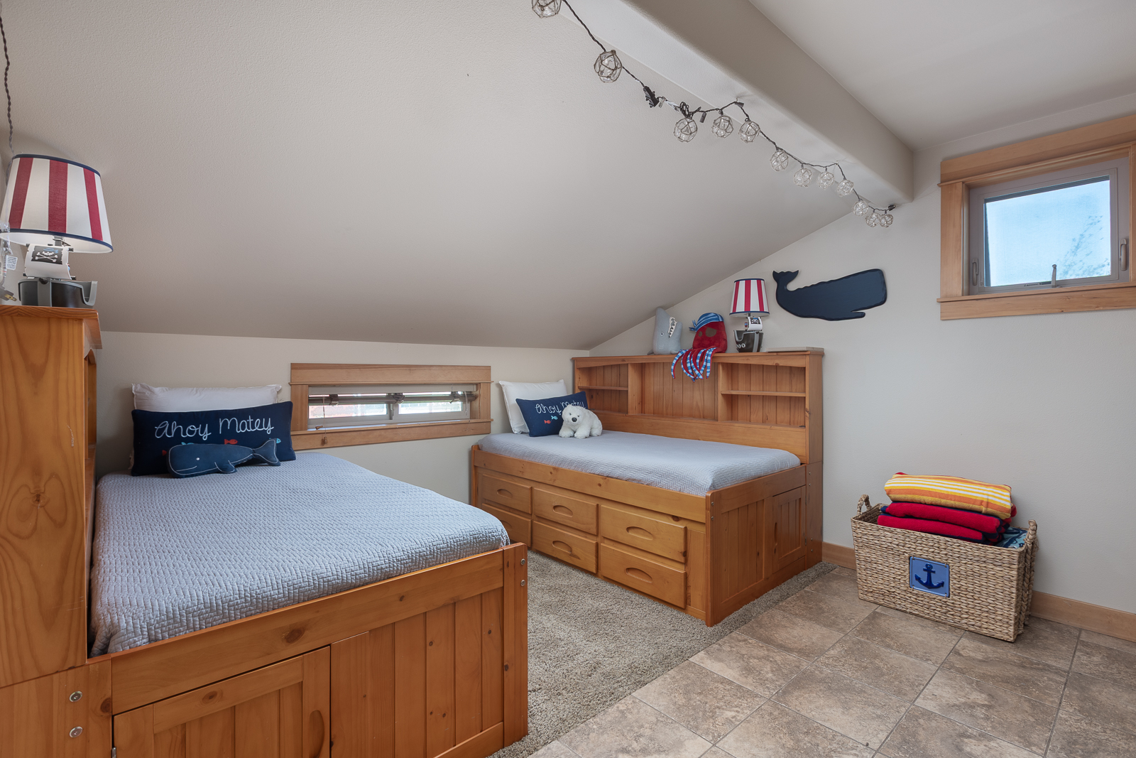 Pacific City, Oregon, 97135, United States, 5 Bedrooms Bedrooms, ,4 BathroomsBathrooms,Residential,For Sale,1998064