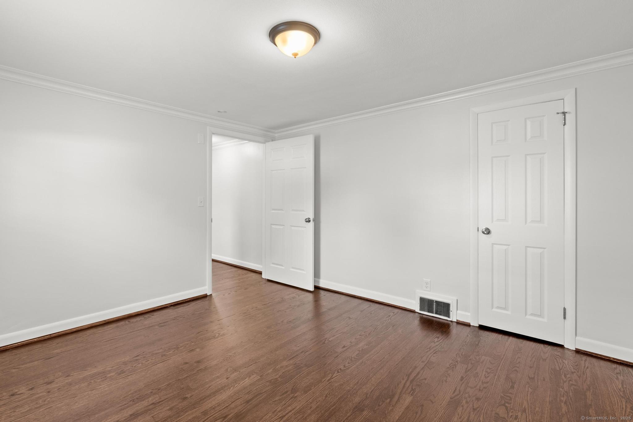 West Hartford, Connecticut, 06119, United States, 4 Bedrooms Bedrooms, ,2 BathroomsBathrooms,Residential,For Sale,1934206