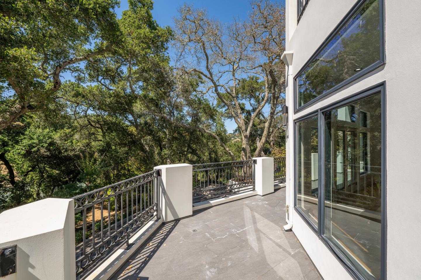Woodside, California, 94062, United States, 4 Bedrooms Bedrooms, ,5 BathroomsBathrooms,Residential,For Sale,1911860