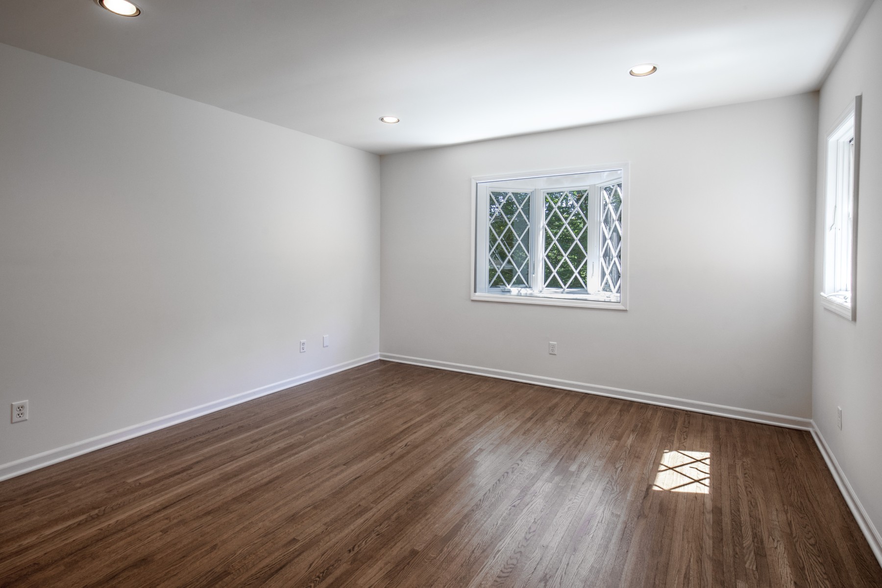  Exceptional Colonial Home Located in a Remarkable Setting - 物件實景