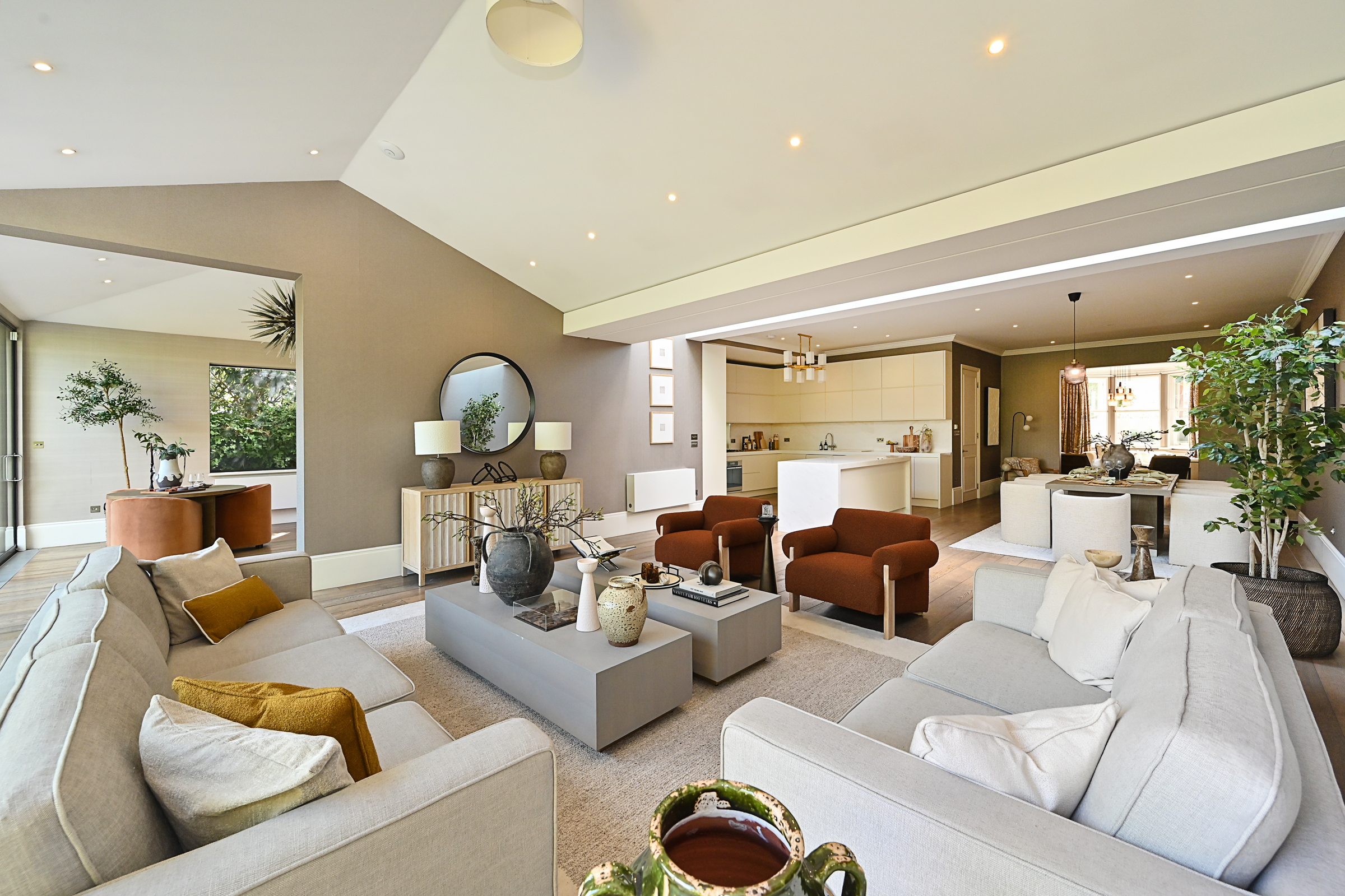  A Remarkable Seven-Bedroom Residence - 物件實景