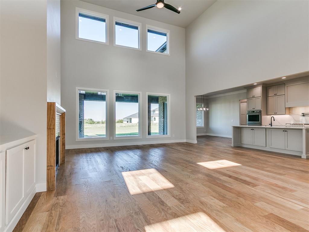 Edmond, Oklahoma, 73025, United States, 4 Bedrooms Bedrooms, ,4 BathroomsBathrooms,Residential,For Sale,1981952