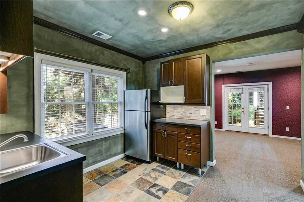 Atlanta, Georgia, 30350, United States, 6 Bedrooms Bedrooms, ,5 BathroomsBathrooms,Residential,For Sale,1900551