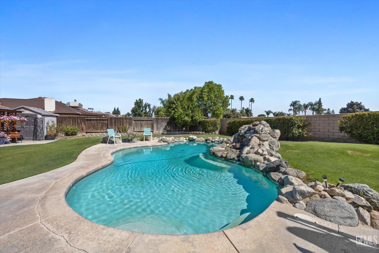 Bakersfield, California, 93308, United States, 4 Bedrooms Bedrooms, ,3 BathroomsBathrooms,Residential,For Sale,1963692