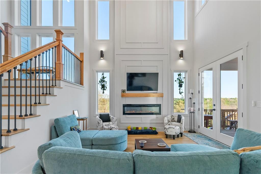 Clermont, Georgia, 30527, United States, 4 Bedrooms Bedrooms, ,4 BathroomsBathrooms,Residential,For Sale,2036538