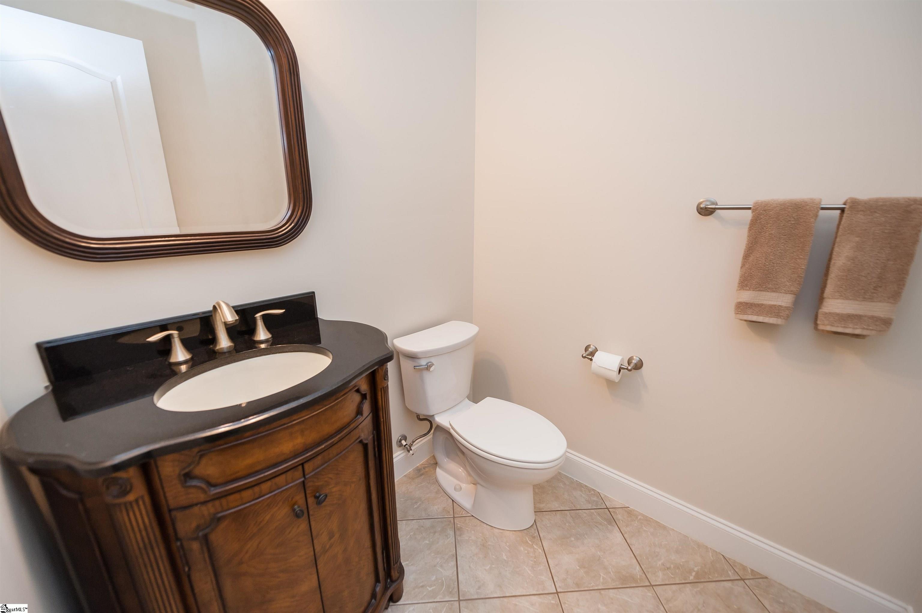 Campobello, South Carolina, 29322, United States, 3 Bedrooms Bedrooms, ,3 BathroomsBathrooms,Residential,For Sale,1779343
