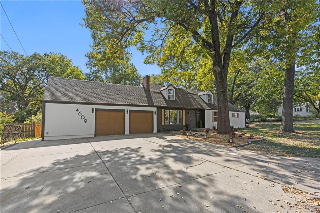 Prairie Village, Kansas, 66208, United States, 4 Bedrooms Bedrooms, ,3 BathroomsBathrooms,Residential,For Sale,1760595