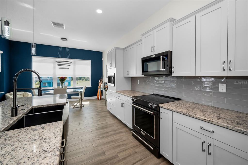Hernando Beach, Florida, 34607, United States, 3 Bedrooms Bedrooms, ,3 BathroomsBathrooms,Residential,For Sale,1918210