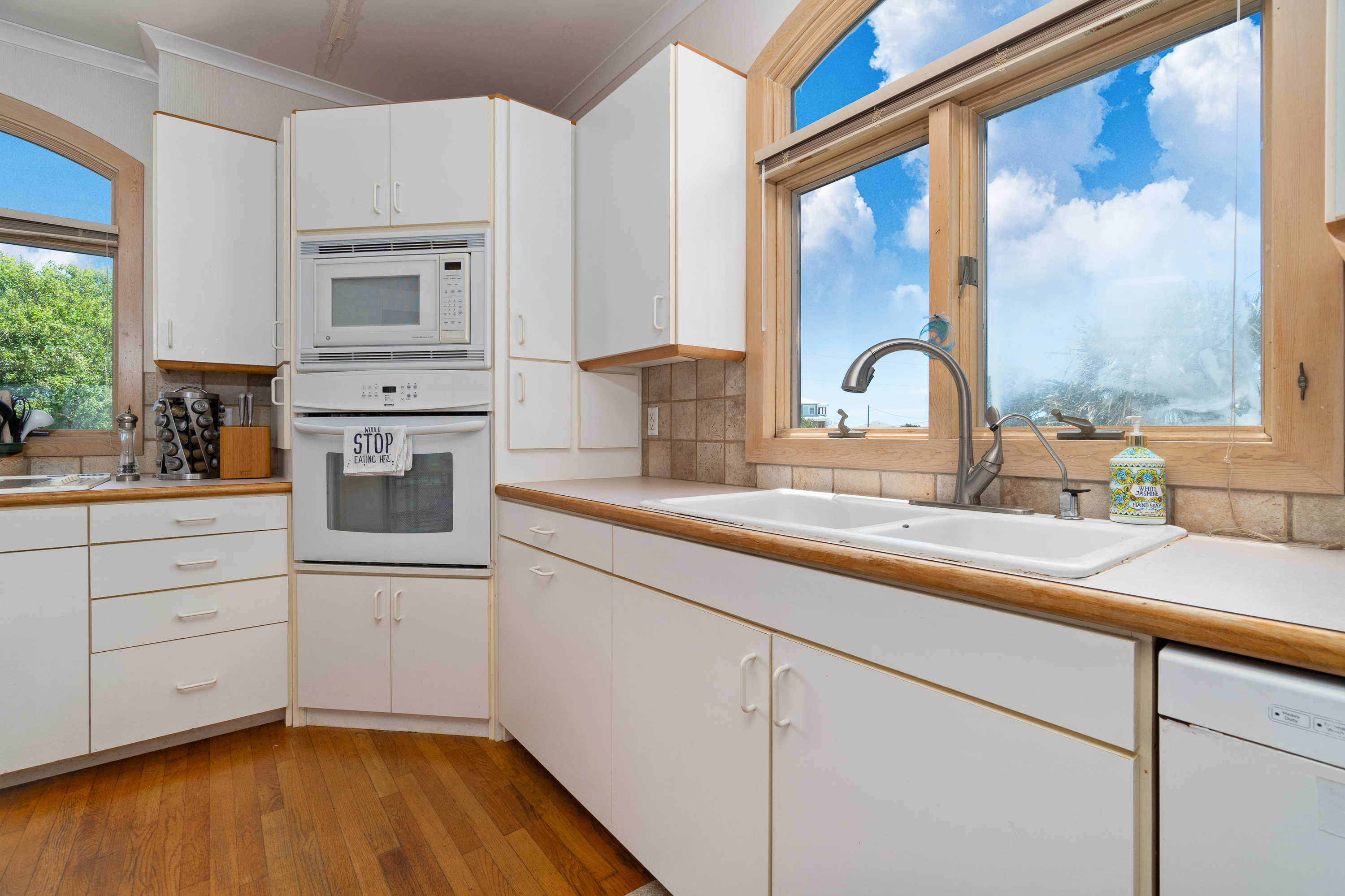  111 Bogue Court, Emerald Isle, NC 28594 - 物件實景