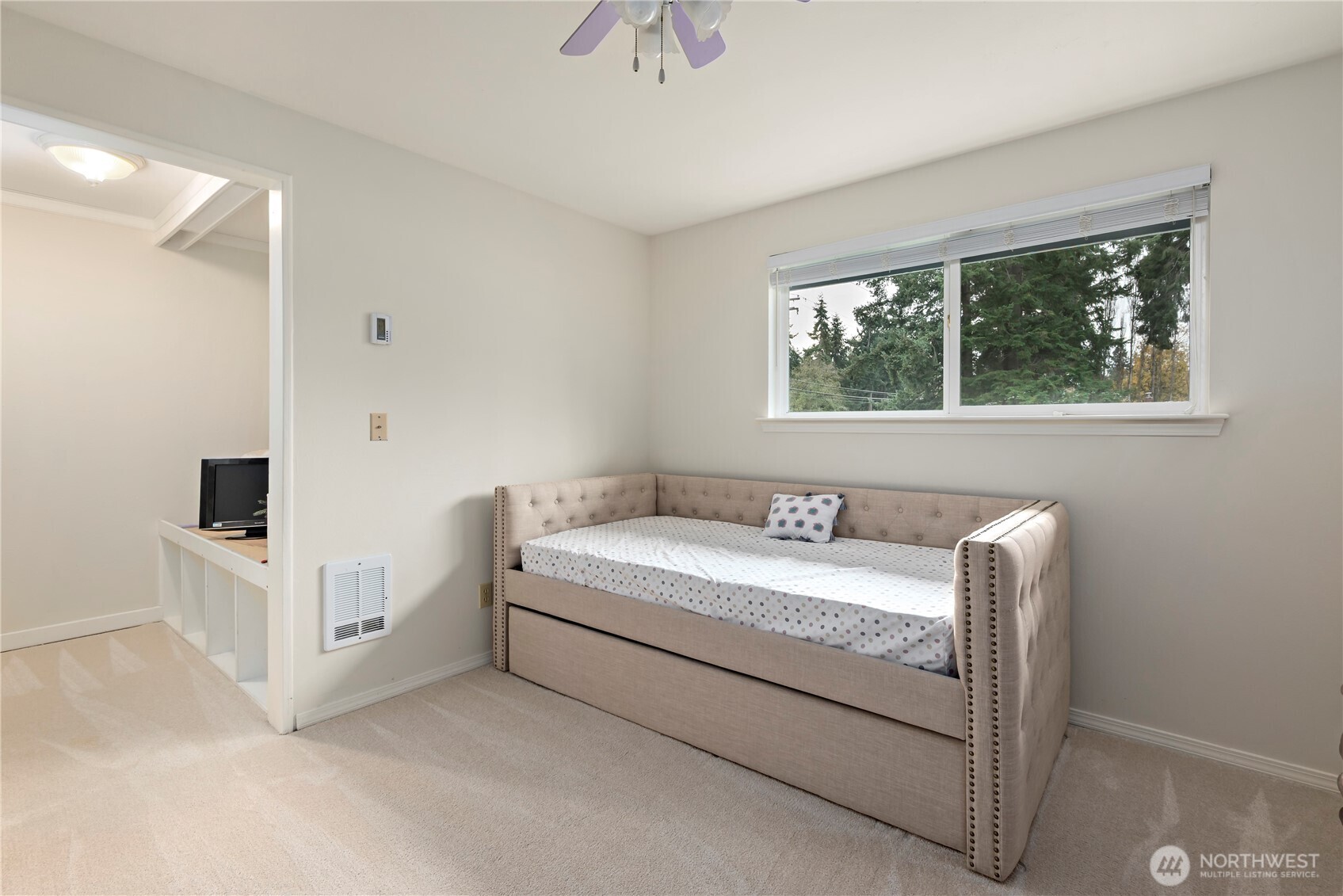 Oak Harbor, Washington, 98277, United States, 5 Bedrooms Bedrooms, ,2 BathroomsBathrooms,Residential,For Sale,2000673