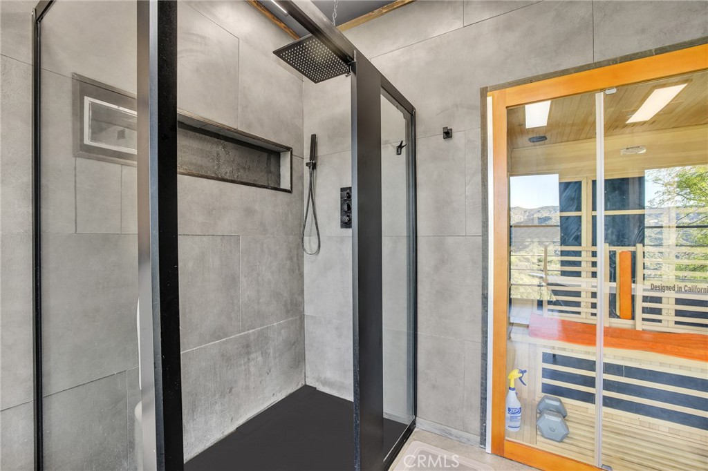Calabasas, California, 91302, United States, 5 Bedrooms Bedrooms, ,3 BathroomsBathrooms,Residential,For Sale,1742769