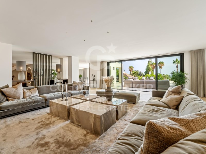 Marbella, Andalusia, ES, 5 Bedrooms Bedrooms, ,5 BathroomsBathrooms,Residential,For Sale,1949932