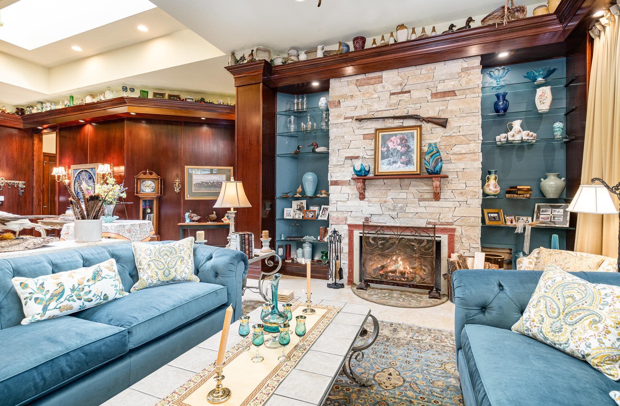 Bay City, Michigan, 48707, United States, 4 Bedrooms Bedrooms, ,5 BathroomsBathrooms,Residential,For Sale,1904297