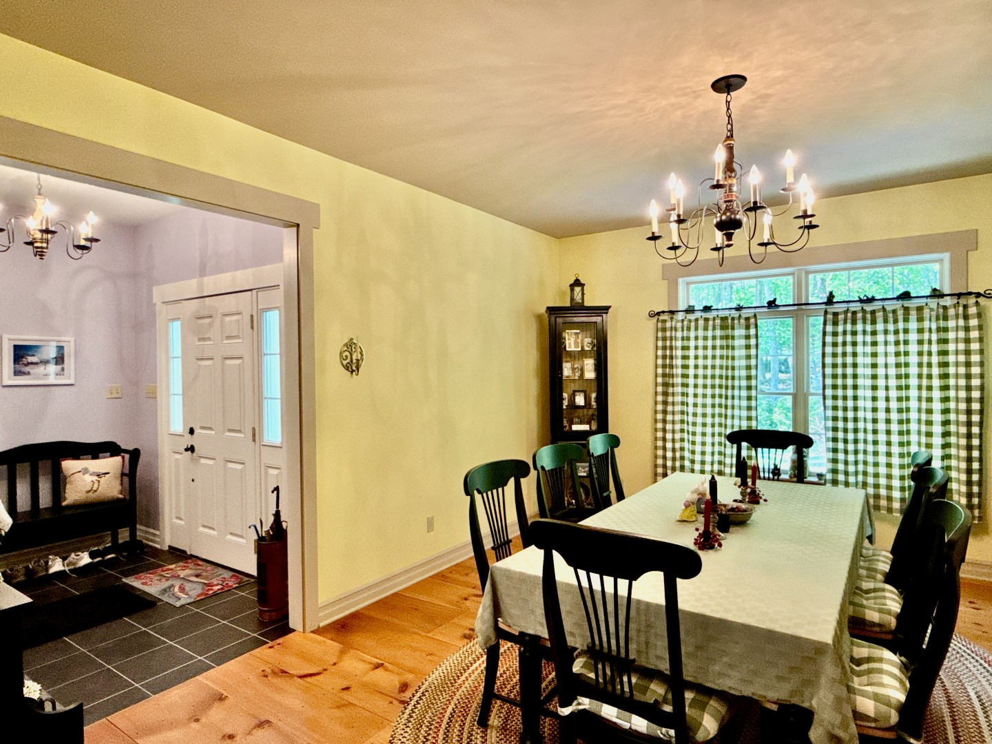 Hawley, Pennsylvania, 18428, United States, 3 Bedrooms Bedrooms, ,4 BathroomsBathrooms,Residential,For Sale,1846687