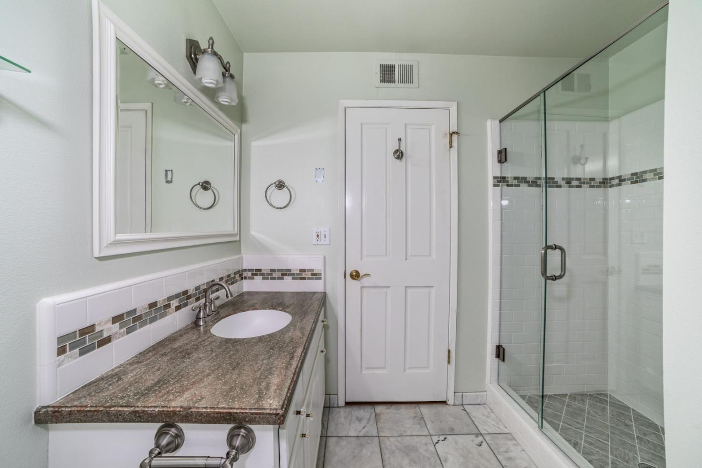 Clovis, California, 93611, United States, 4 Bedrooms Bedrooms, ,2 BathroomsBathrooms,Residential,For Sale,1907507
