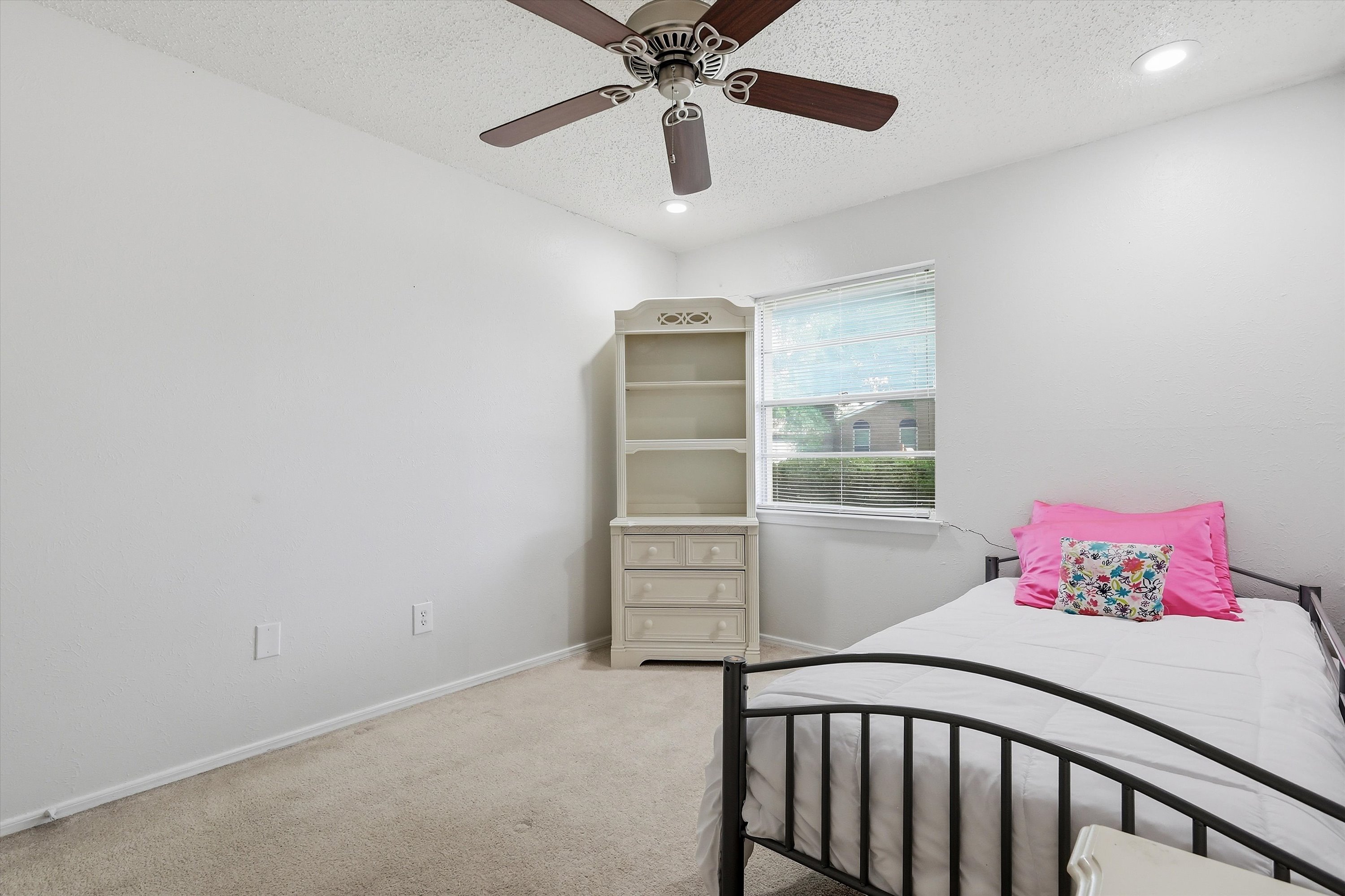  2601 Raintree Drive, Plano, TX, 75074 - 物件實景