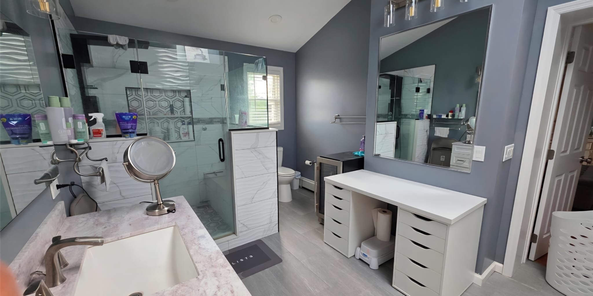 Little Ferry, New Jersey, 07643, United States, 5 Bedrooms Bedrooms, ,4 BathroomsBathrooms,Residential,For Sale,1978950