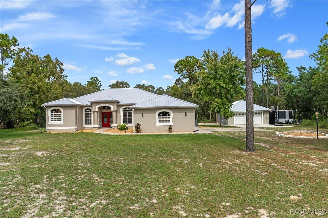 Beverly Hills, Florida, 34465, United States, 3 Bedrooms Bedrooms, ,2 BathroomsBathrooms,Residential,For Sale,1976634